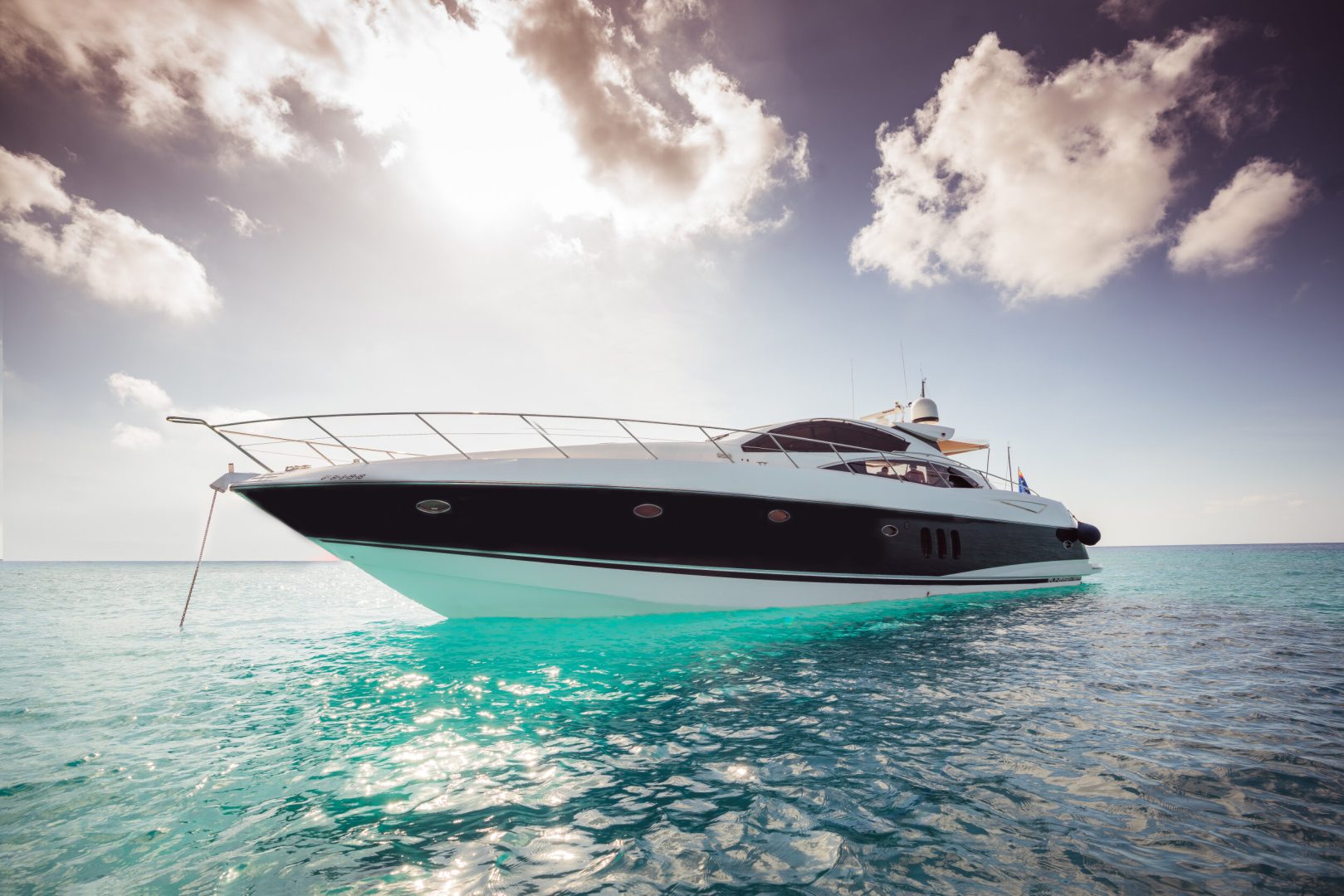 Sunseeker predator 72 - La Brise Charter Ibiza