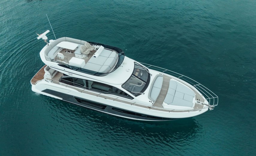 Azimut 53 Fly Sea Shell