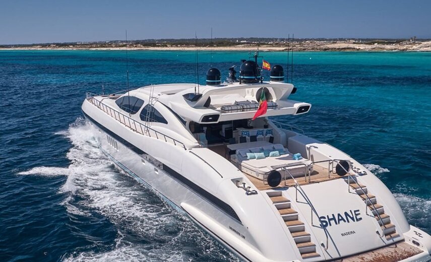 Mangusta 130