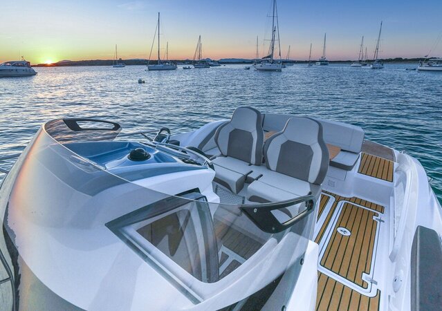 Sessa Marine Key Largo 27 Just Love