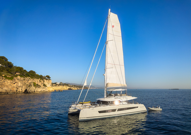 Fountaine Pajot 67´´ | IBZYachts