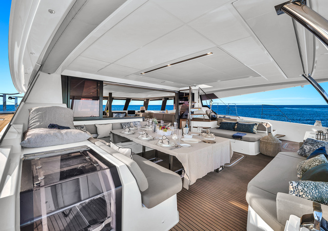 Fountaine Pajot 67´´ 14