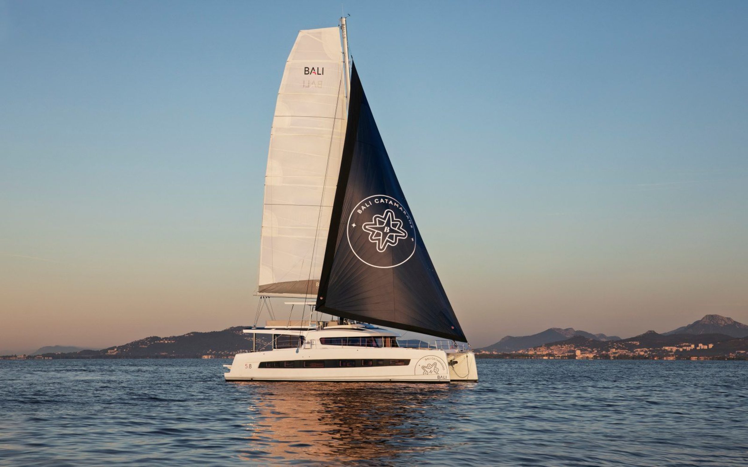 Bali Catamarans 5.8 Crazy Baby Too