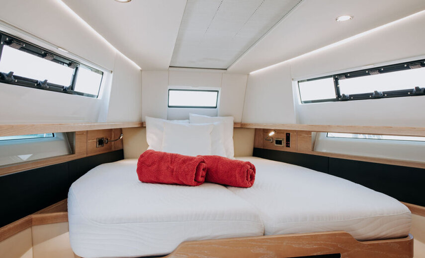 Fjord 44 YOLO II