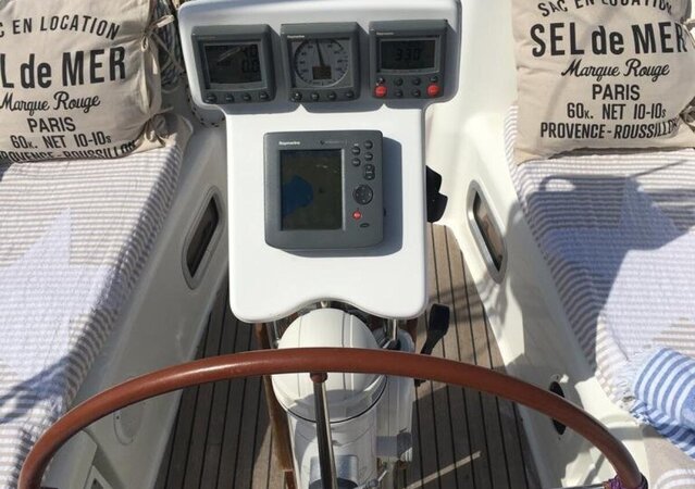 Beneteau Oceanis 343 Clipper 2