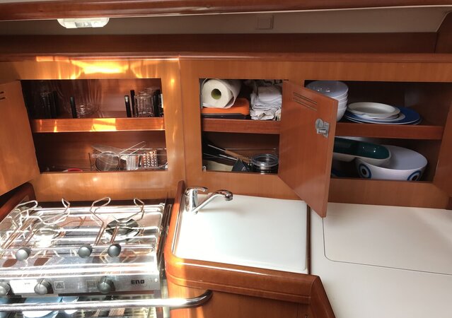 Beneteau Oceanis 343 Clipper 13