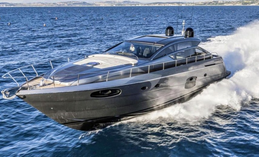 Pershing 62 - Ibiza Boat Experience