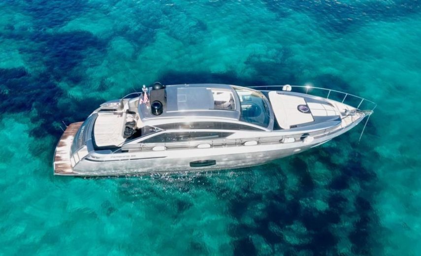Pershing 62 Urus 6