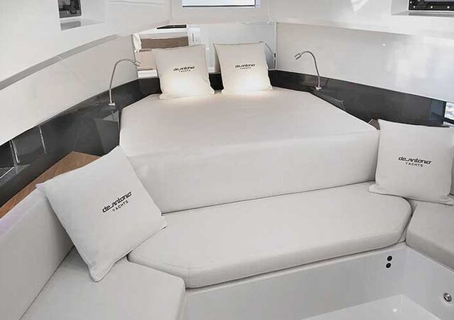 De Antonio DA 36 Hard Top  Beluga