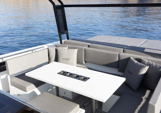 De Antonio DA 36 Hard Top  Beluga