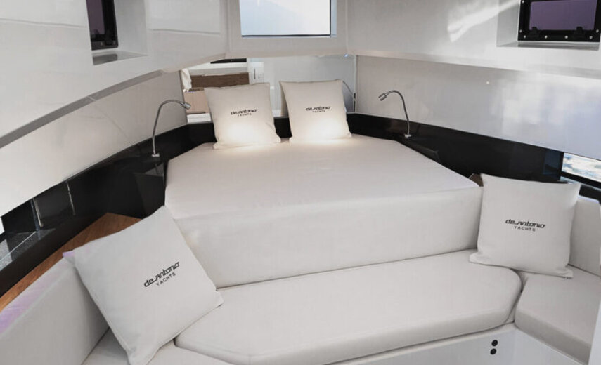 De Antonio DA 36 Hard Top