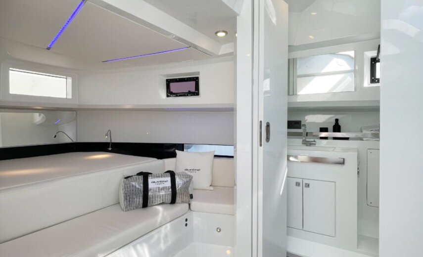 De Antonio DA 36 Hard Top