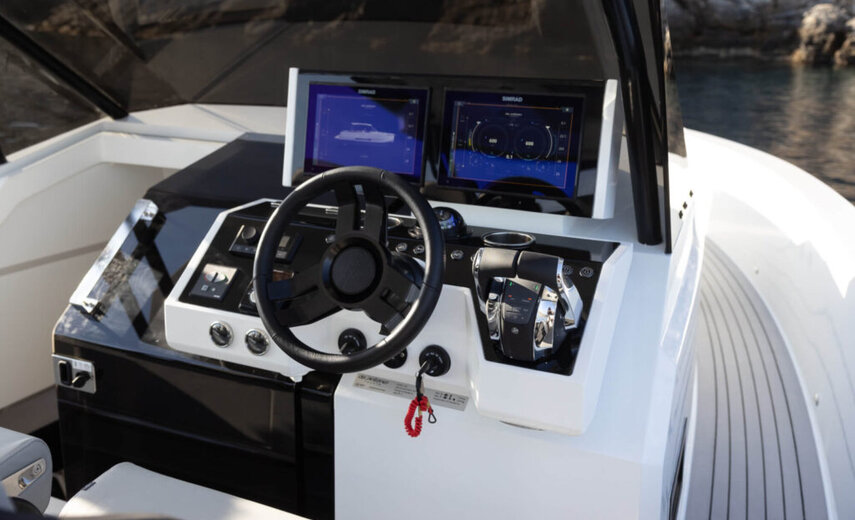De Antonio DA 36 Hard Top