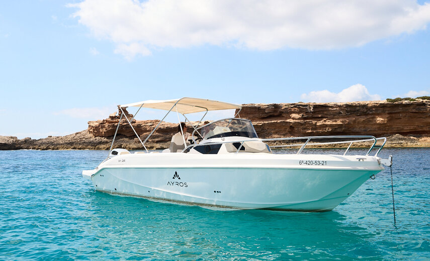 Italia Yachts Ayros 24