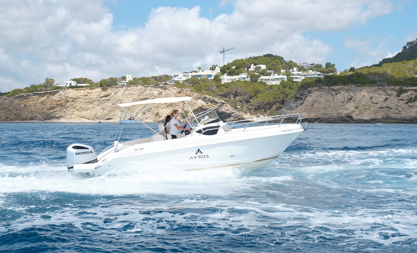 Italia Yachts Ayros 24