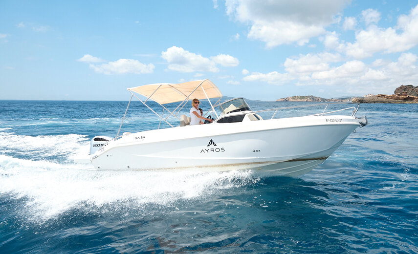 Italia Yachts Ayros 24