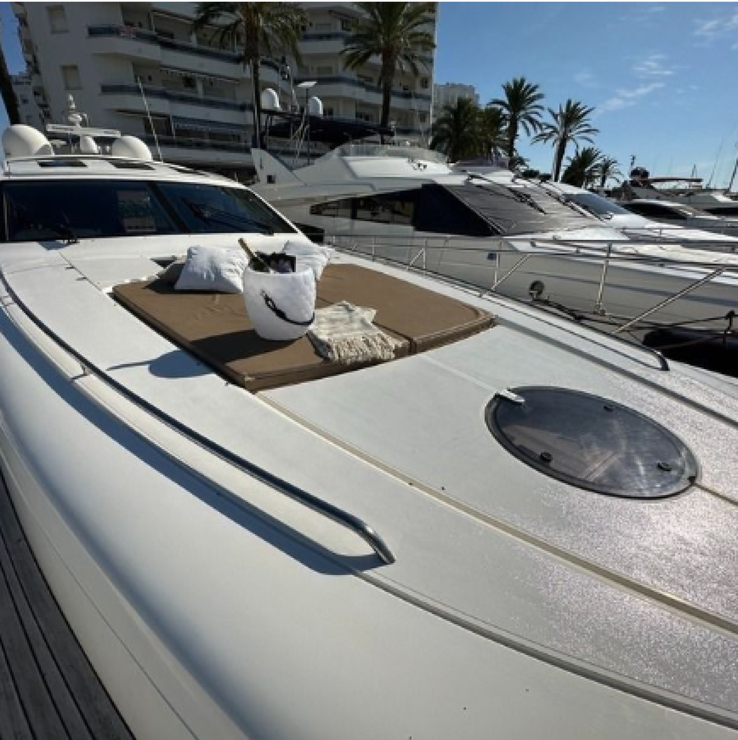 Princess V70 VALENTINO