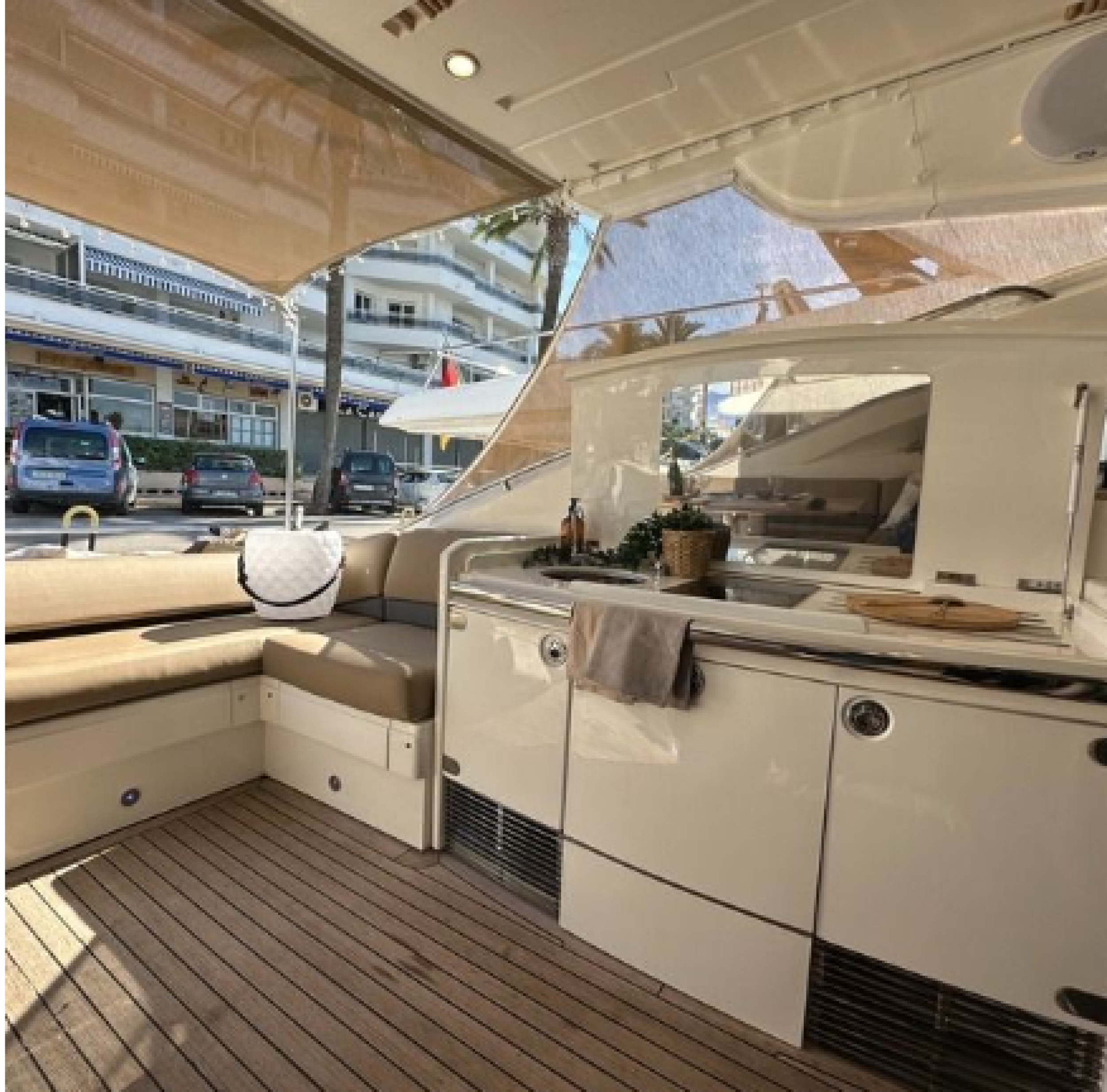 Princess V70 VALENTINO
