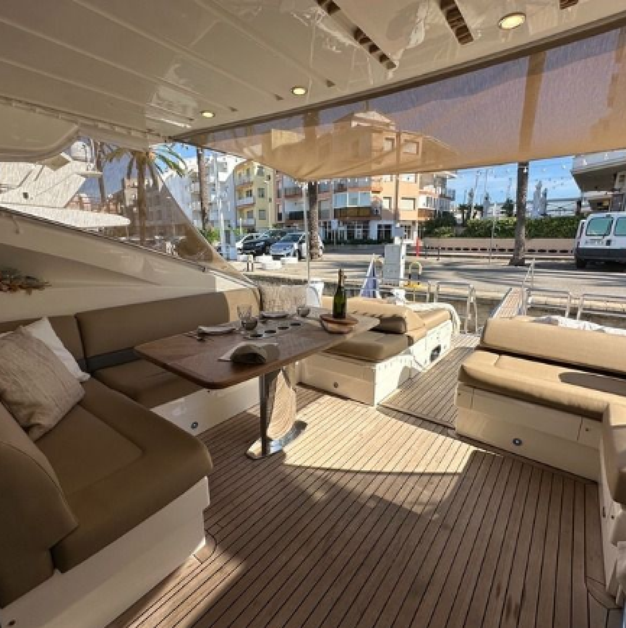 Princess V70 VALENTINO