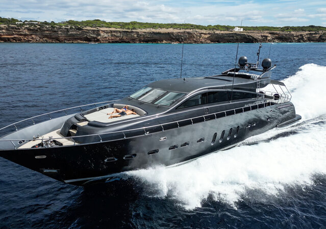 Arno Leopard 102 | IBZYachts