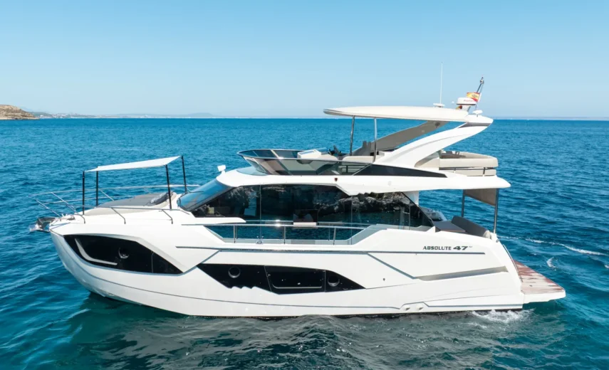Absolute Yachts 47 Fly Tres Amigos