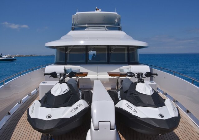 Vanquish VQ82
