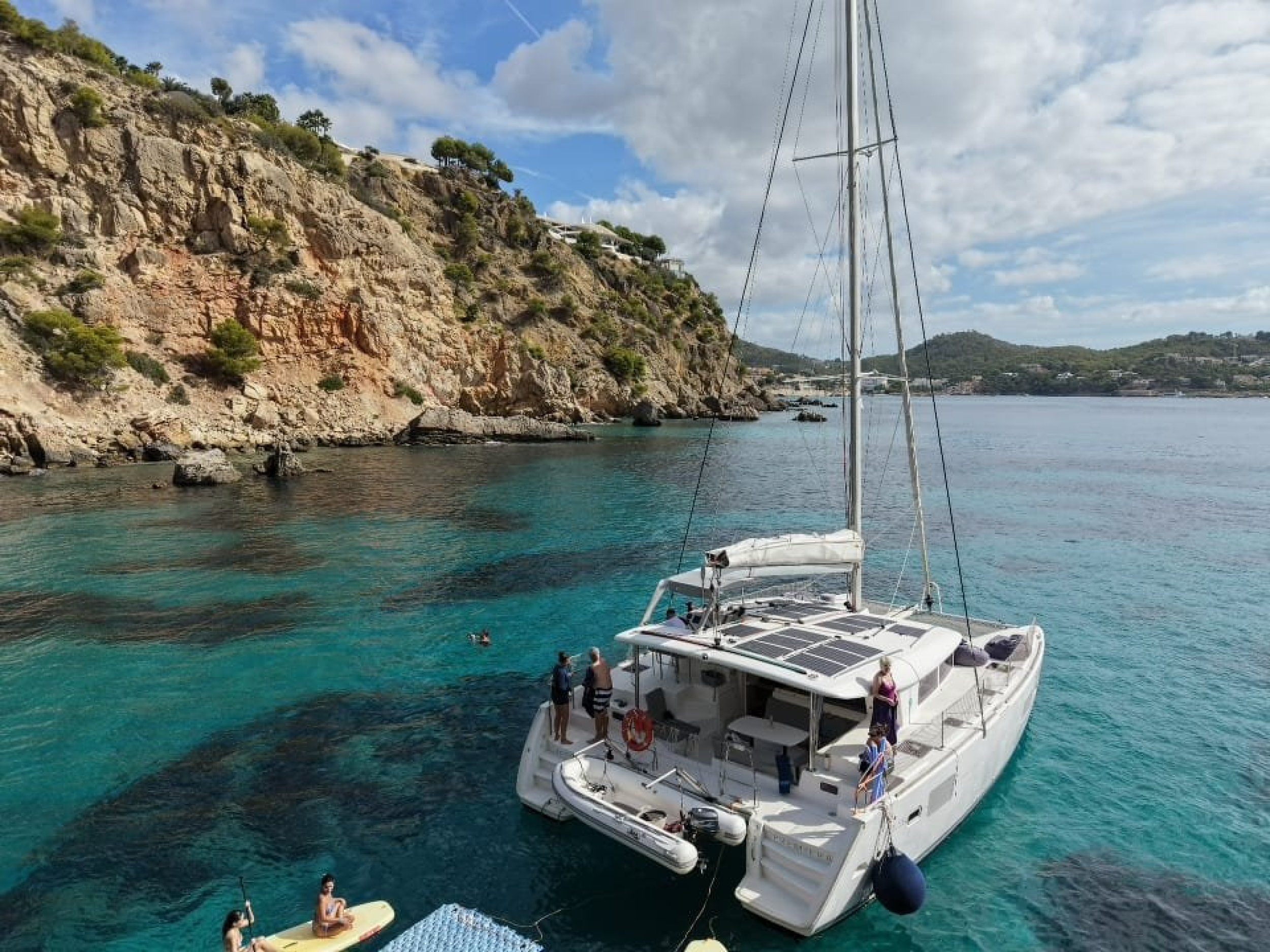 Lagoon 400