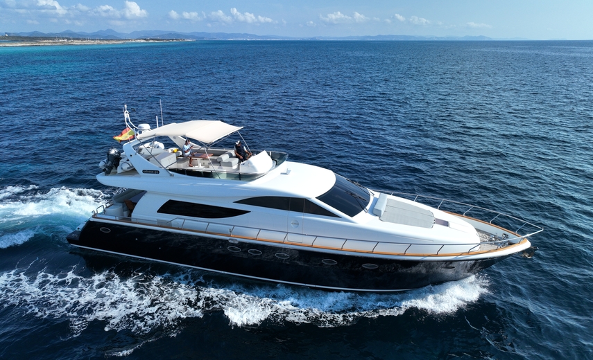 Uniesse Marine 66
