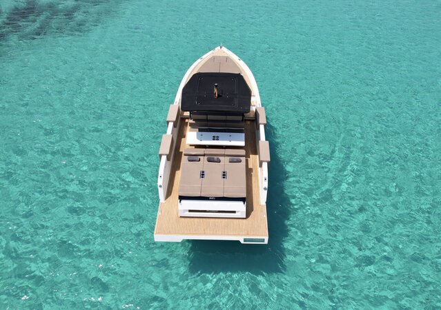 De Antonio D34 Cruiser Delito