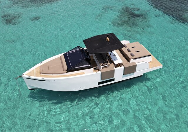 De Antonio D34 Cruiser Delito