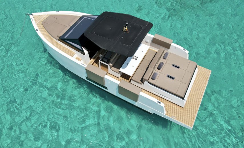 De Antonio D34 Cruiser - Ibiza Boat Experience