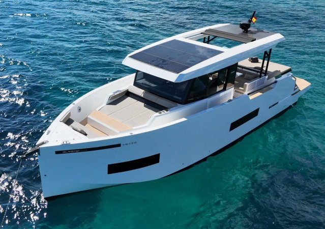 Rent De Antonio D50 Coupé  Kaizen in Ibiza