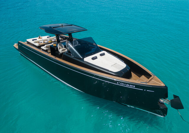 Pardo Yachts 43 - La Brise Charter Ibiza