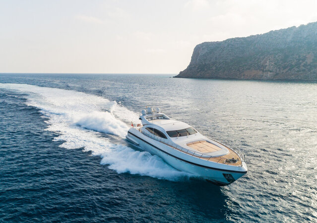 Mangusta 108 2