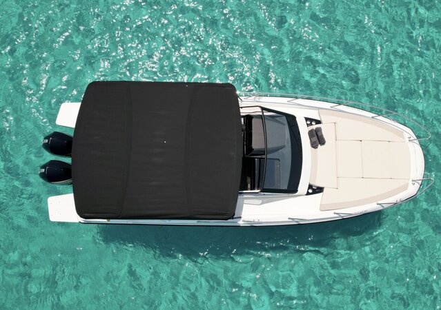 Quicksilver 875 Sundeck Luz