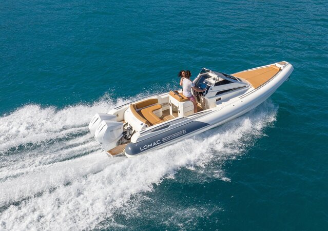 Lomac 850 GT - La Brise Charter Ibiza