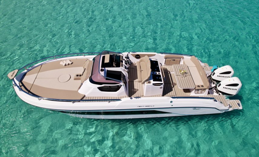 Ranieri NEXT 330 LX - Ibiza Boat Experience