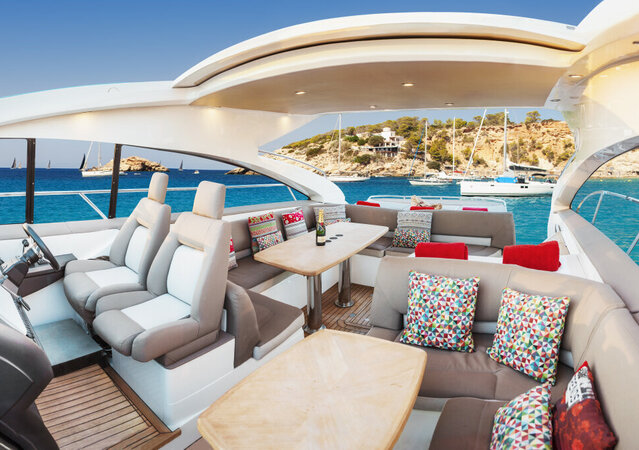 Princess V53