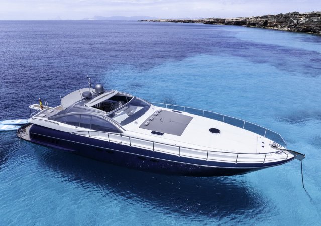 Pershing 54 2