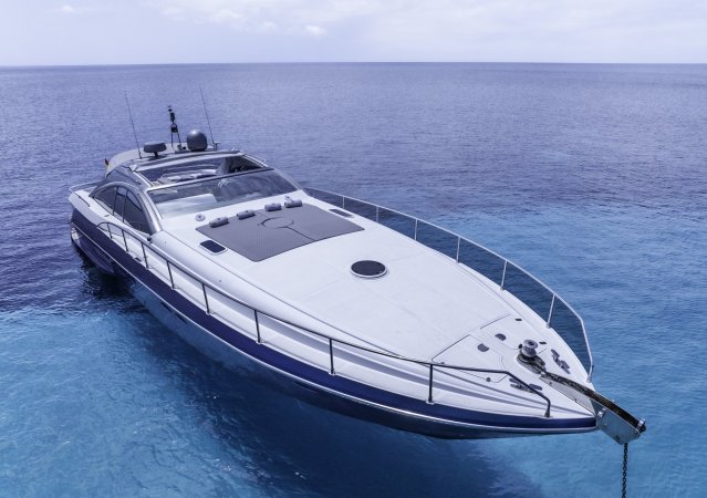 Pershing 54 7