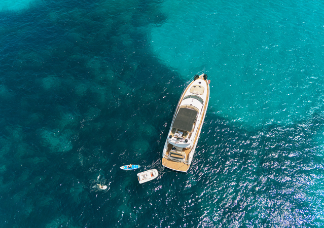 Sunseeker Manhattan 64 Sirius