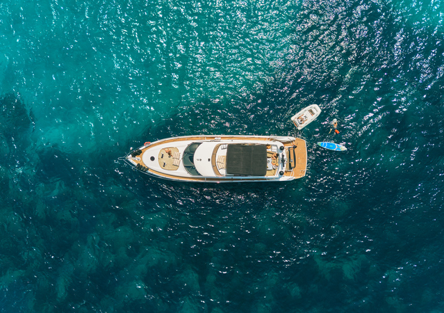 Sunseeker Manhattan 64 Sirius