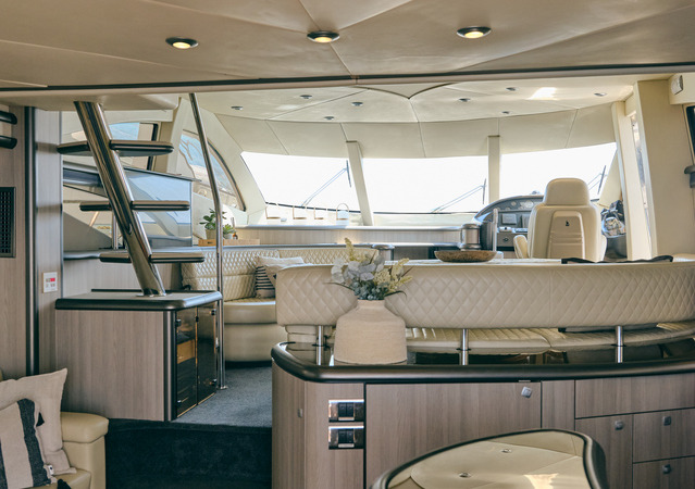 Sunseeker Manhattan 64 Sirius