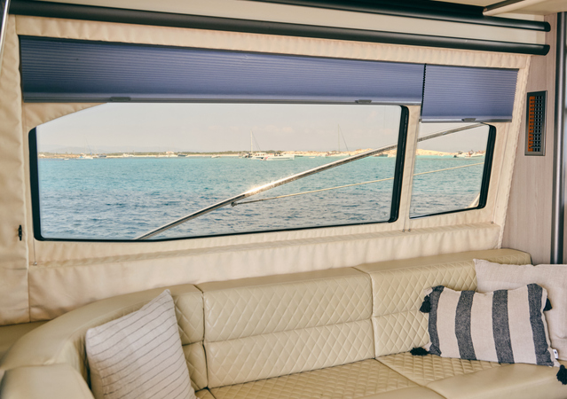 Sunseeker Manhattan 64 Sirius