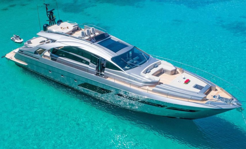 Pershing 8X Beyond