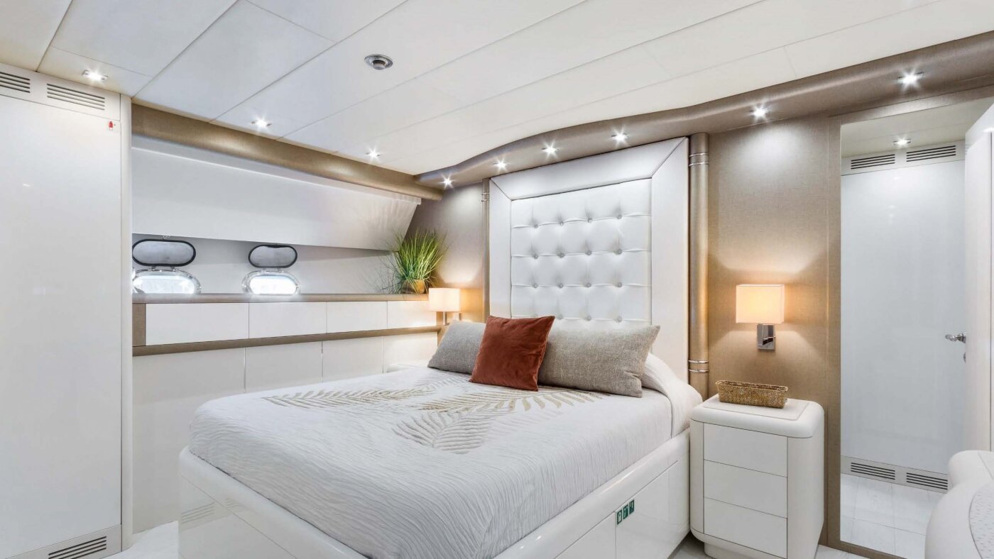 Mangusta 108