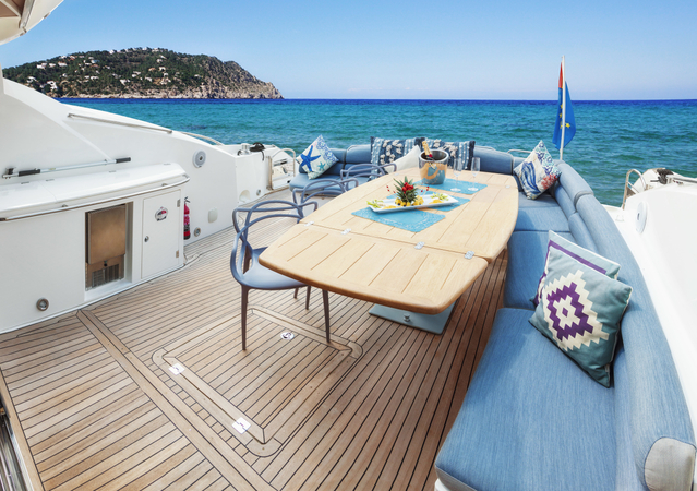 Sunseeker Predator 72 Number 9