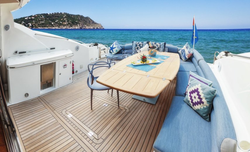 Sunseeker Predator 72 Number 9