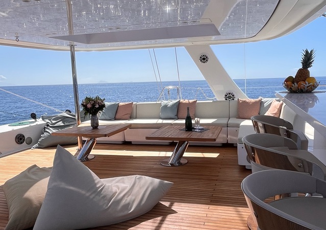 Sunreef Yachts 70 7