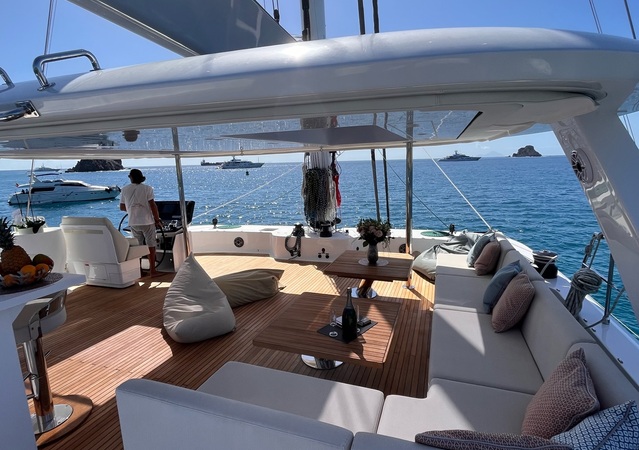 Sunreef Yachts 70 10